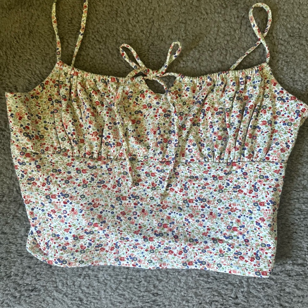 Floral Spaghetti Strap Crop Top